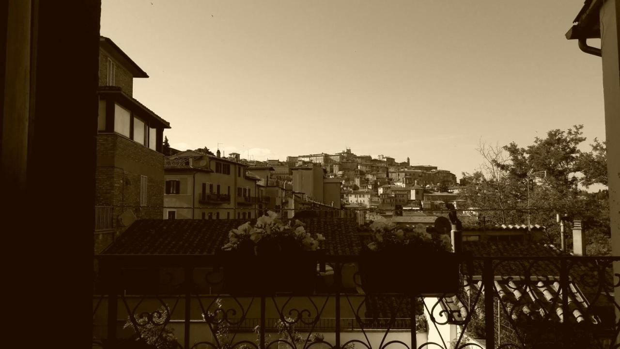 Via Piantarose, 12 Apartman Perugia Kültér fotó